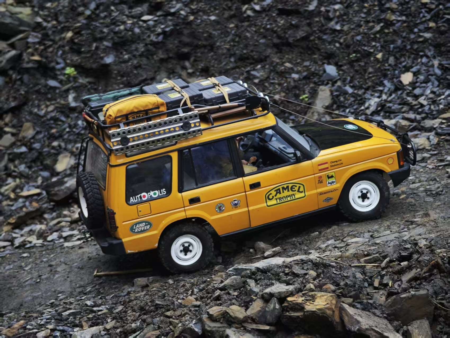 初代路虎揽胜骆驼杯涂装 - 微信图片_20251112175130_16602_3