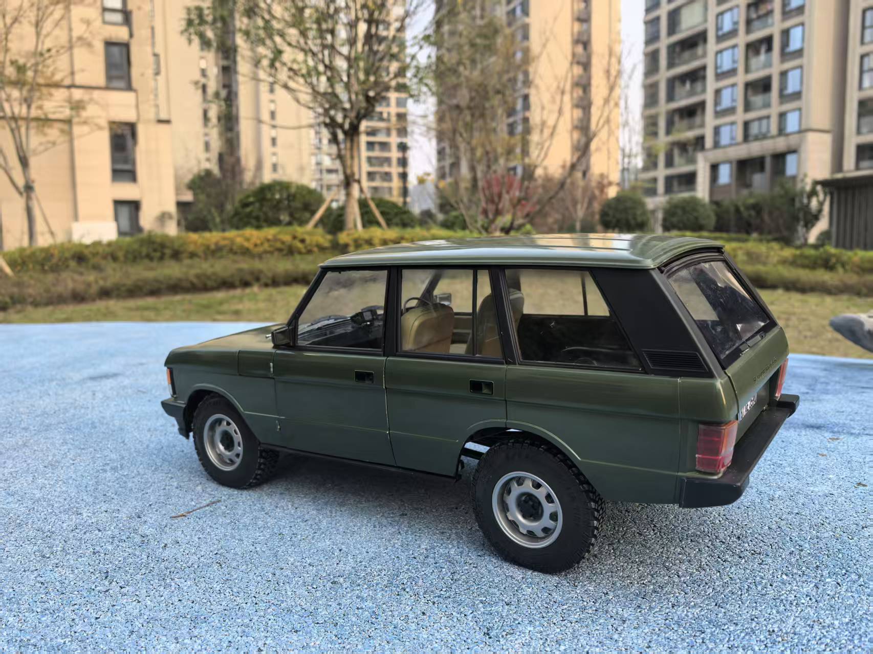 1970年代的英伦贵族，方盒子里的硬派灵魂 - 微信图片_20251207171437_22515_3